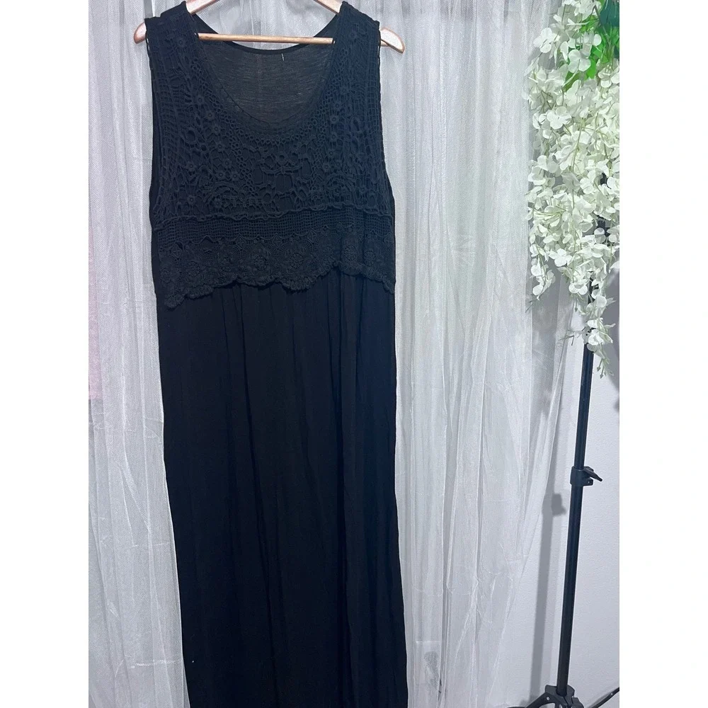 Black Crochet Lace Overlay Sleeveless Maxi Dress Boho Scoop Neck Floor Length